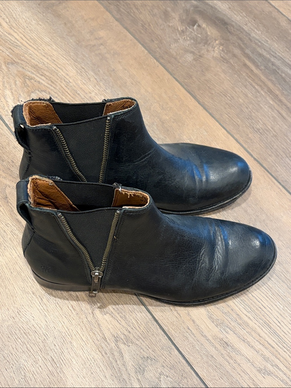 Frye Black Leather Women's Side-Zip Ankle Booties